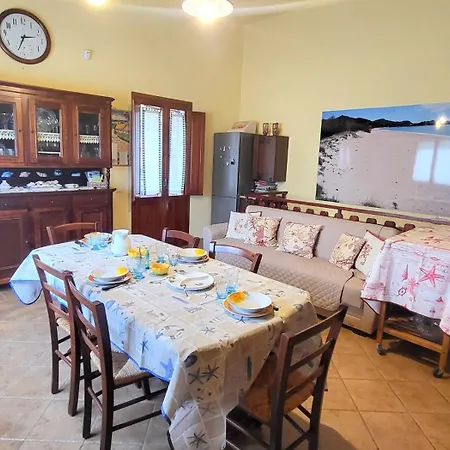 Σπίτι διακοπών Almond House Vacation Ever *