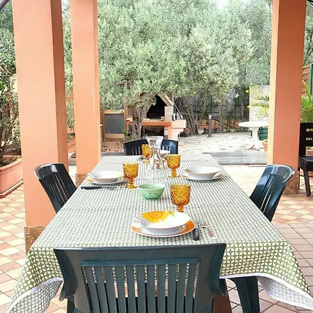 Almond House Vacation Ever *